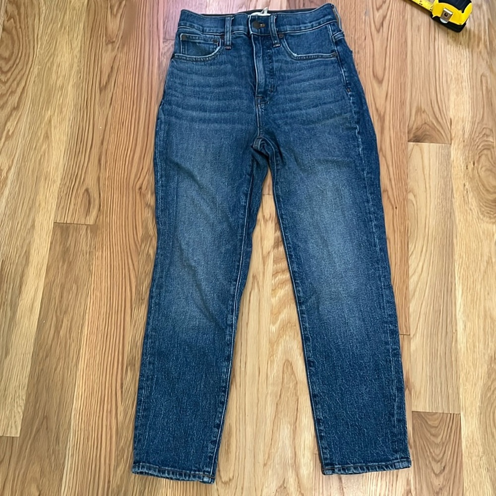 Madewell Classic straight Jean - size 24